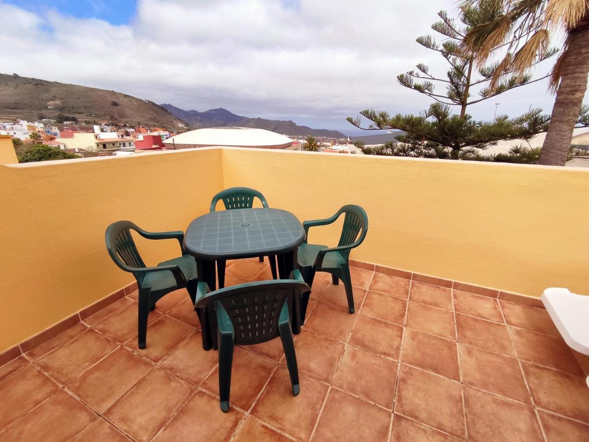 Cheerful 3 Bedroom Town House With Garage Tegueste Exterior photo